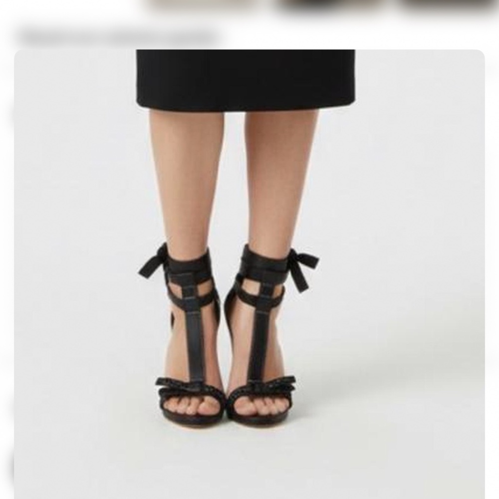 Red Valentino black wedge